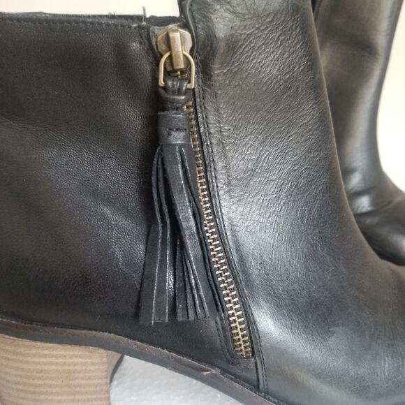 Crevo Boots Womens 10 black Autumn Tassel Leather Ankle Side Zip Block Heel - Picture 11 of 14